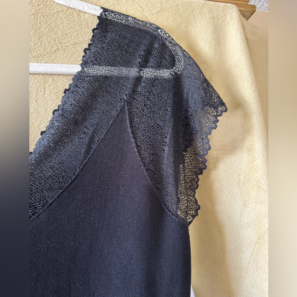 Nicole Miller Black Knit Top/Sweater with Lace Detail Size L - Picture 5 of 13